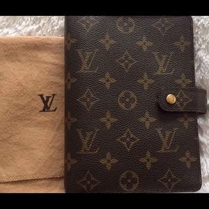 LOUIS VUITTON MM Agenda